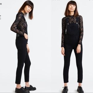 Levi’s Skinny Black Overalls NWT